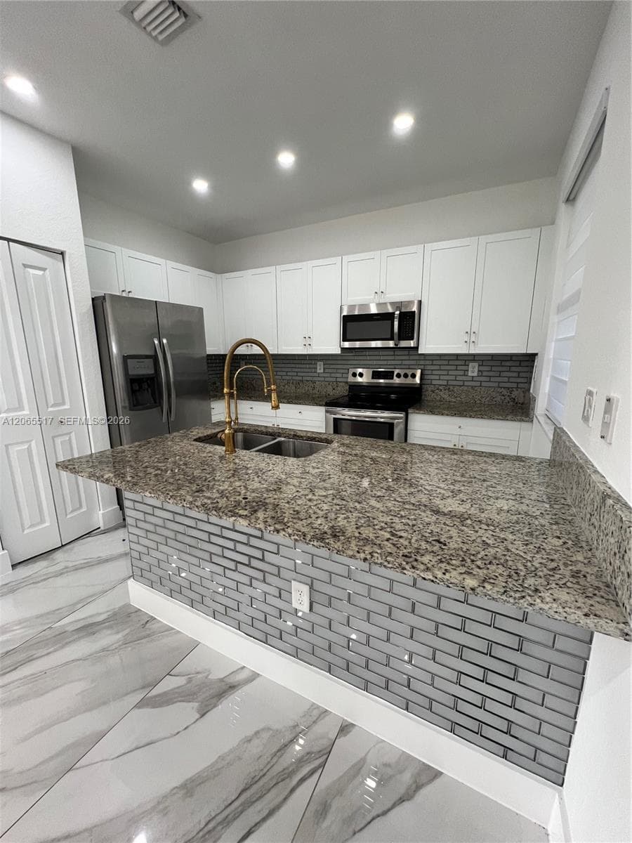 11370 SW 254th Ter # 11370, Homestead FL 33032 photo 2