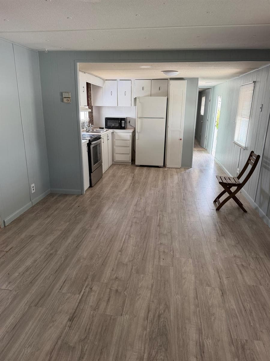 5504 LAGOON Drive, Dania Beach FL 33312 photo 3