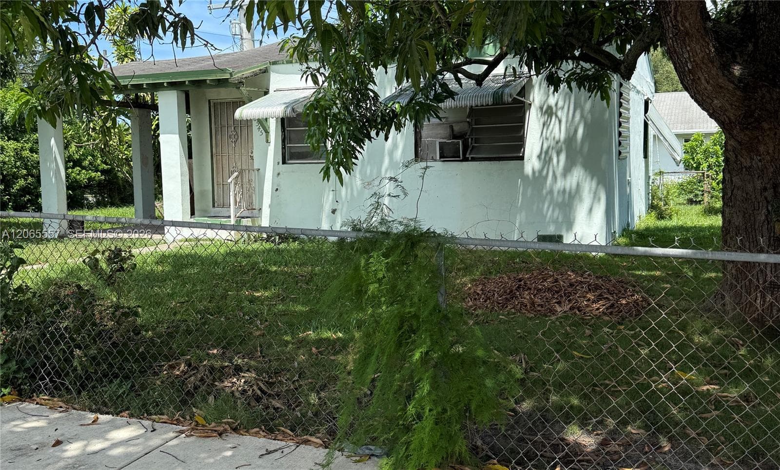 6545 NW 6th Ave, Miami FL 33150 photo 5