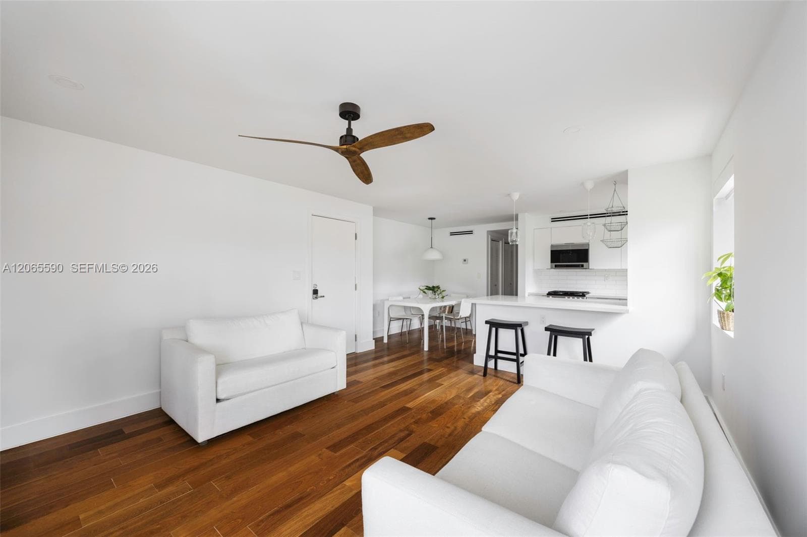 741 6th St # 202-W, Miami Beach FL 33139 photo 3