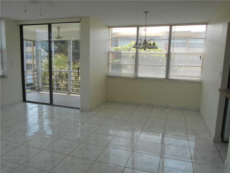 2731 TAFT Street # 309, Hollywood FL 33020 photo 5