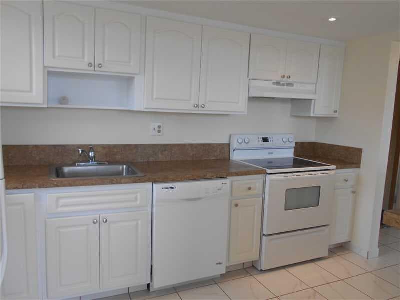2731 TAFT Street # 309, Hollywood FL 33020 photo 4