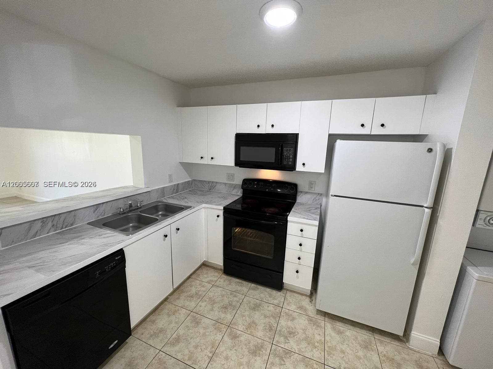 2421 NW 56th Ave # 2-103, Lauderhill FL 33313 photo 3