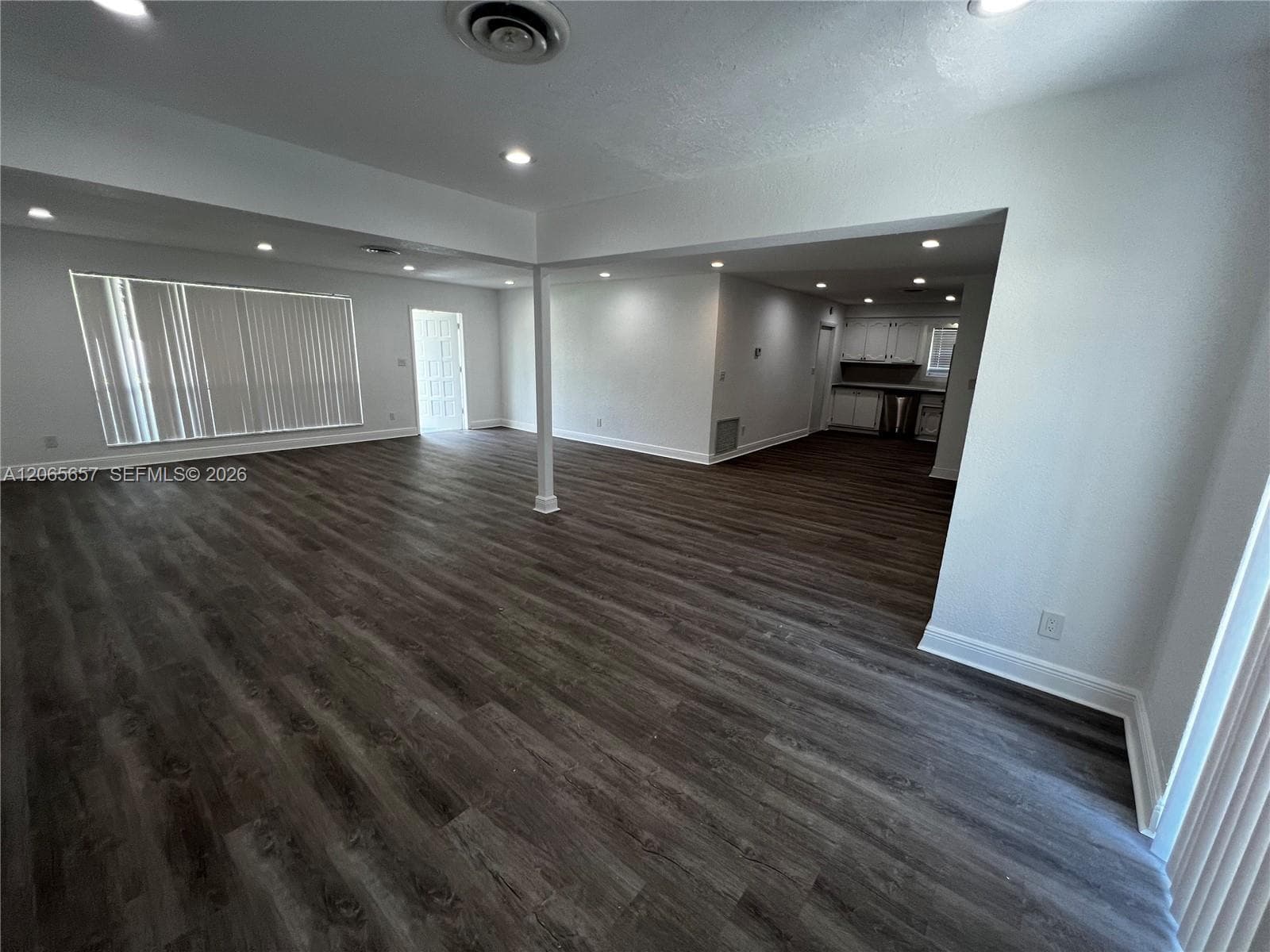 707 N 11th Ave, Hollywood FL 33019 photo 4