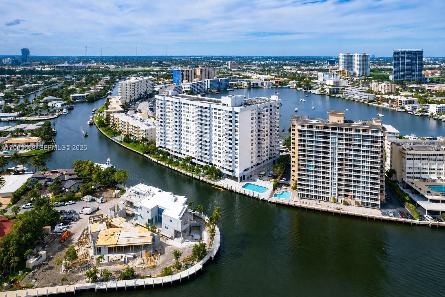 137 Golden Isles Dr # 912, Hallandale Beach FL 33009 photo 2