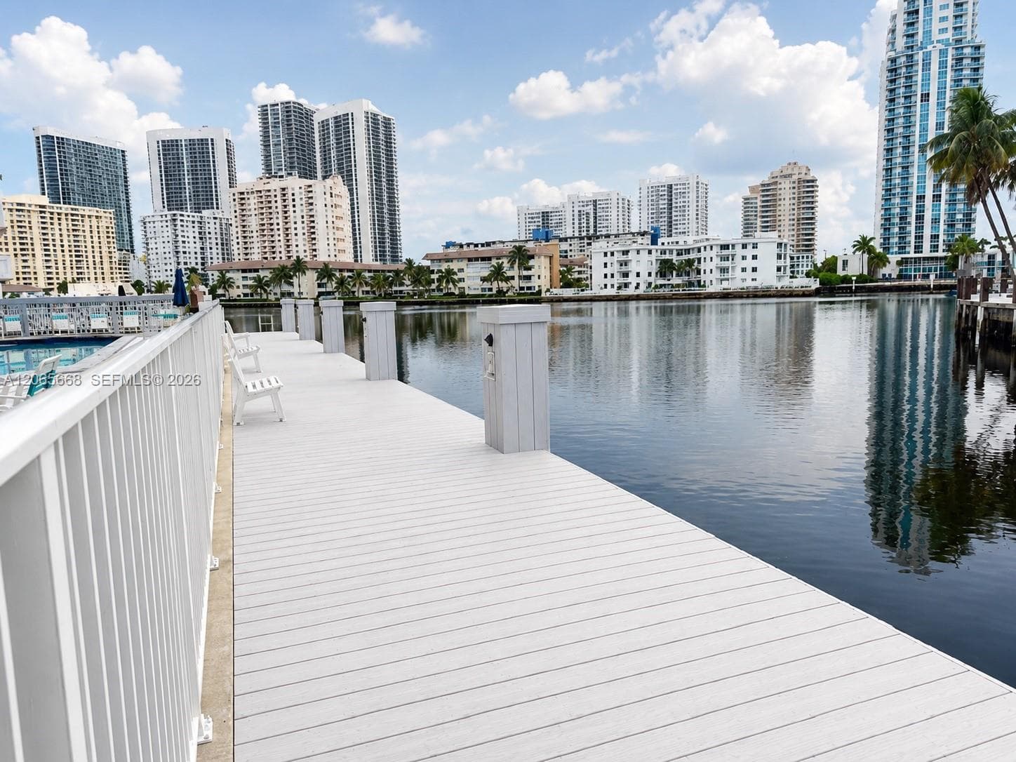 137 Golden Isles Dr # 912, Hallandale Beach FL 33009 photo 4