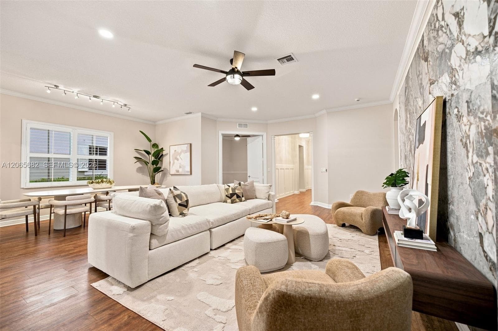 8550 Lakeside Bnd, Parkland FL 33076 photo 5