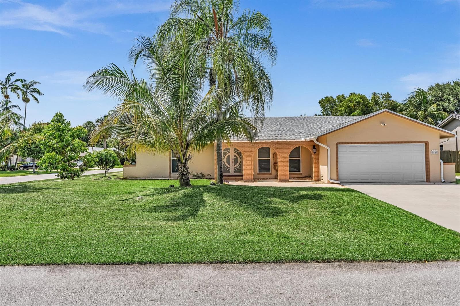 3947 NW 22ND Street, Coconut Creek FL 33066 photo 3