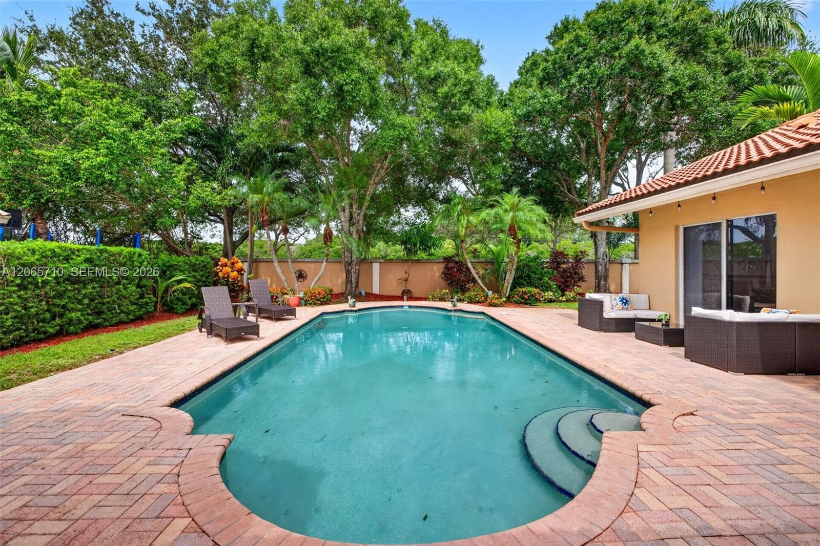 581 NW 110th Ave, Plantation FL 33324 photo 5