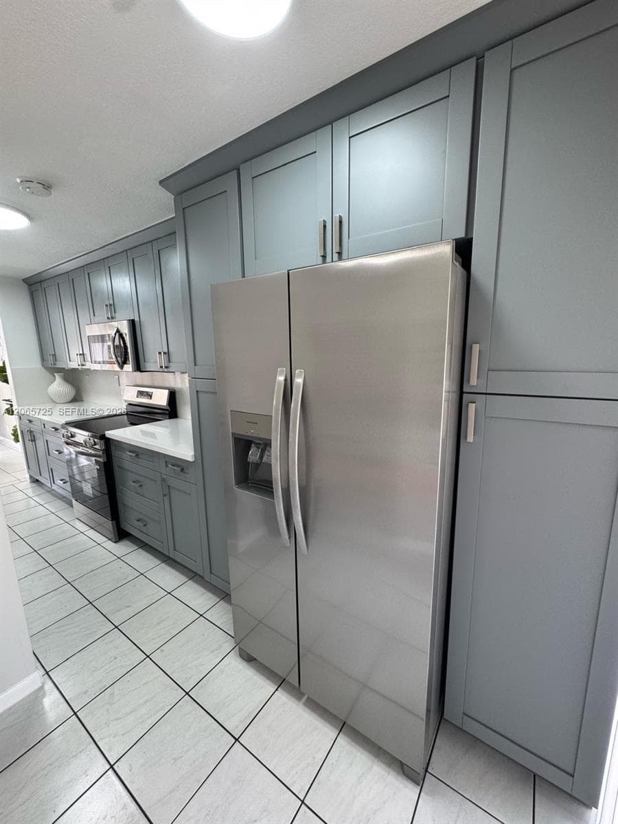 832 NW 81st Way # 9, Plantation FL 33324 photo 3