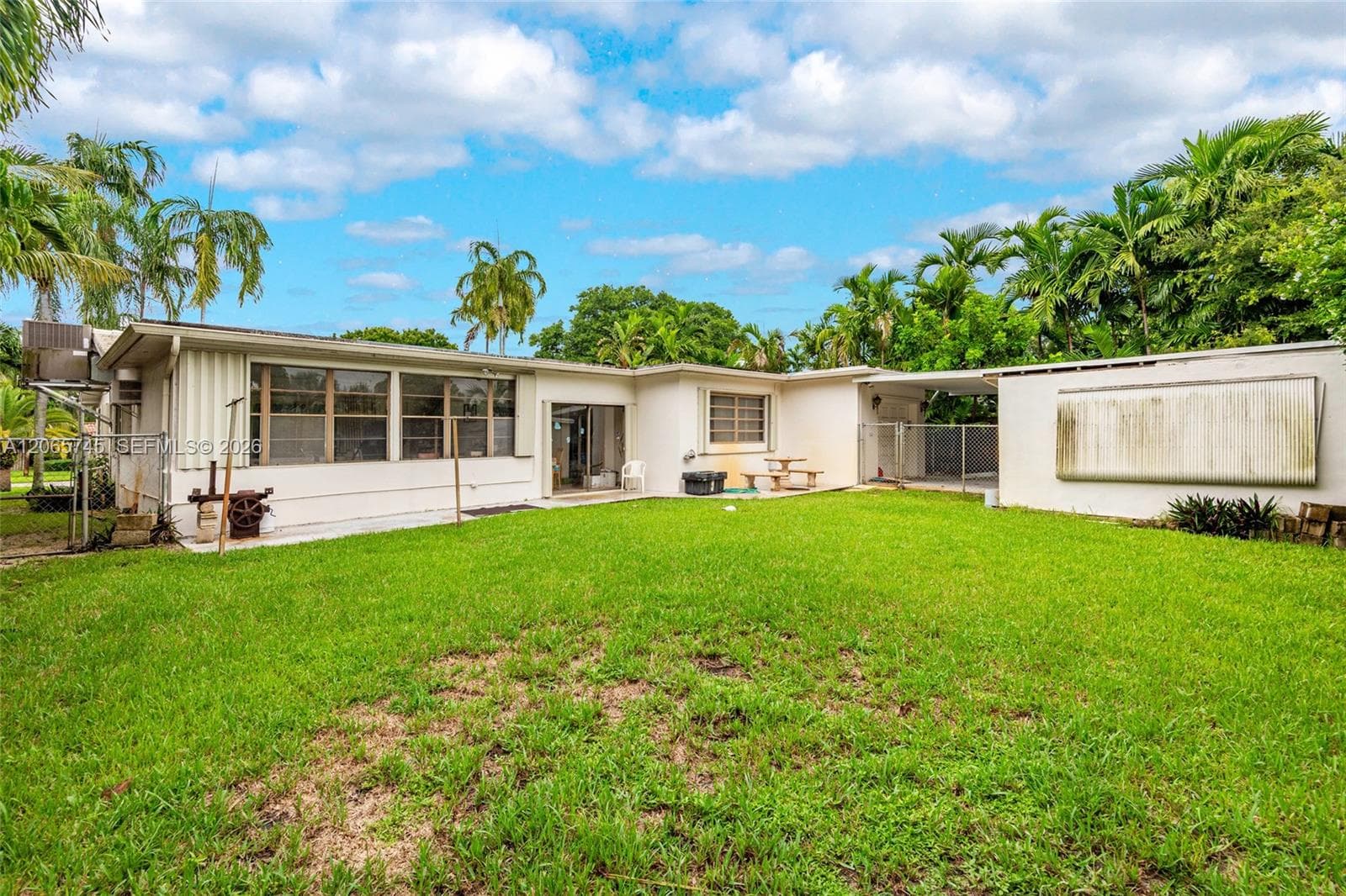 5013 Arthur St, Hollywood FL 33021 photo 5
