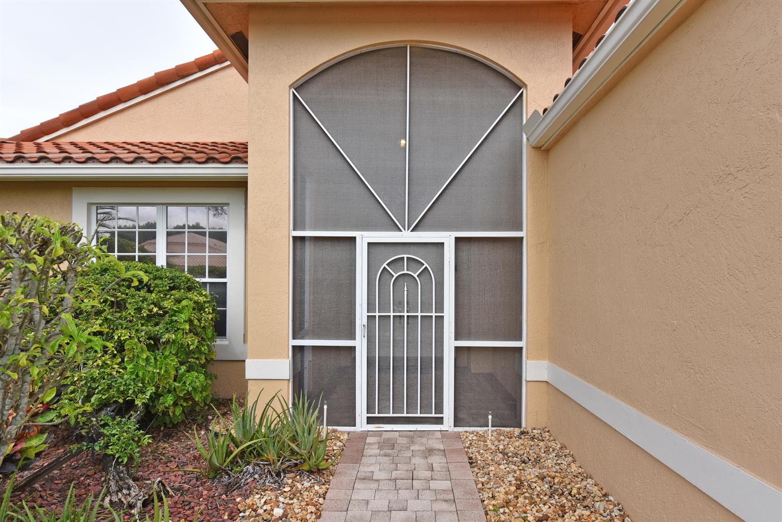 9069 Terni Lane, Boynton Beach FL 33472 photo 2