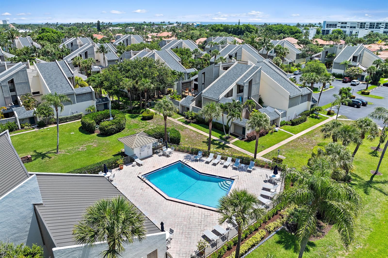 1605 S US Highway 1 # Sl 6g, Jupiter FL 33477 photo 2
