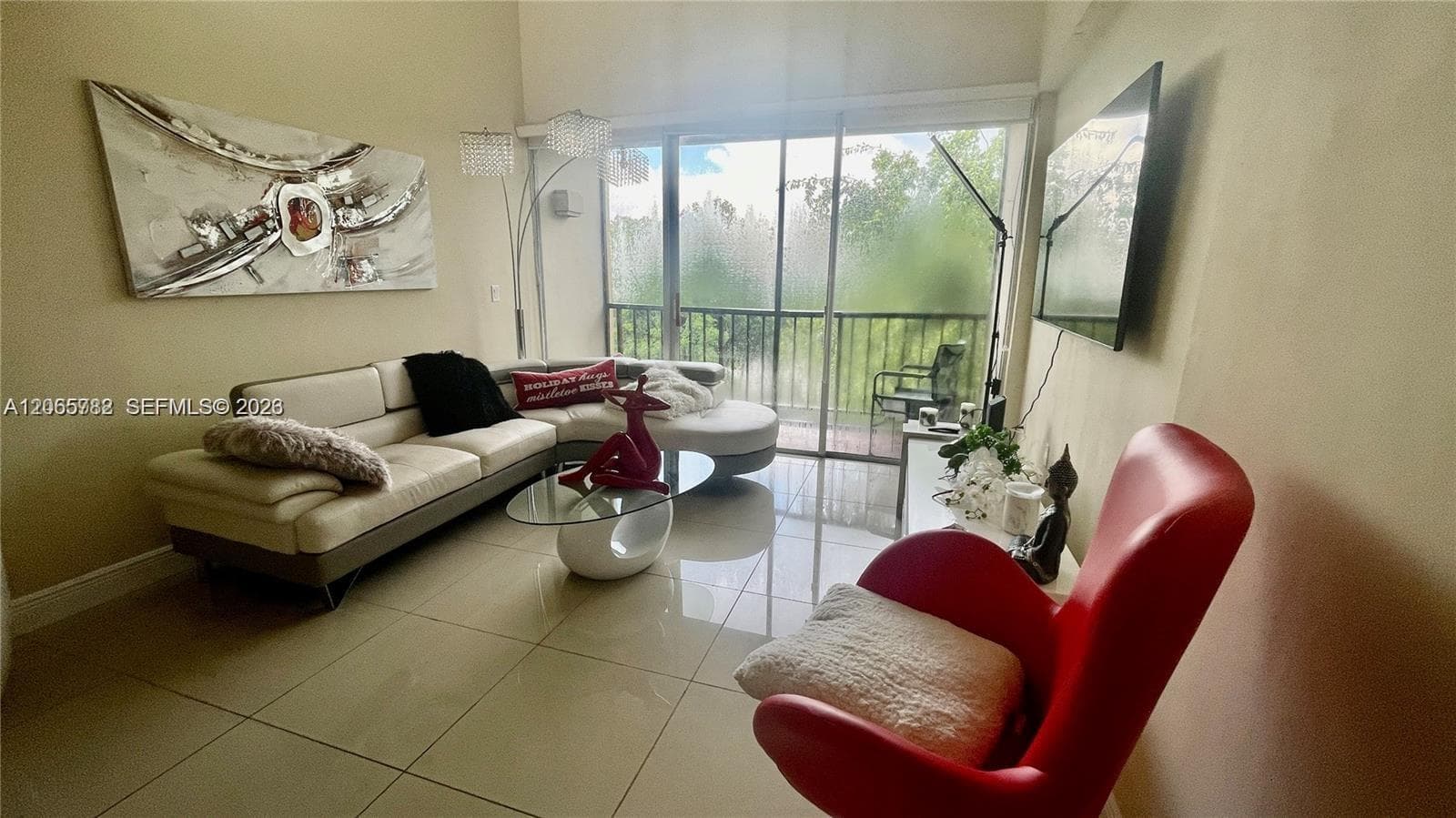 8850 Fontainebleau Blvd # 401, Miami, FL 33172 photo 5