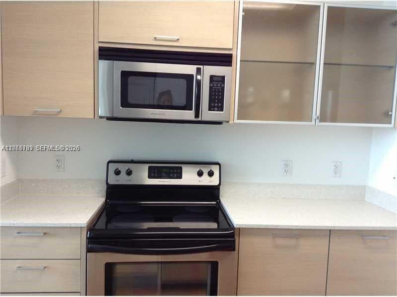 350 NE 24th St # 1108, Miami FL 33137 photo 2