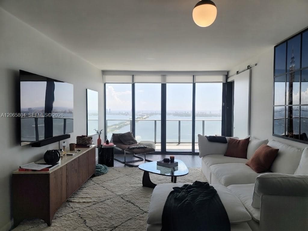 3131 NE 7th Ave # 4404, Miami FL 33137 photo 3