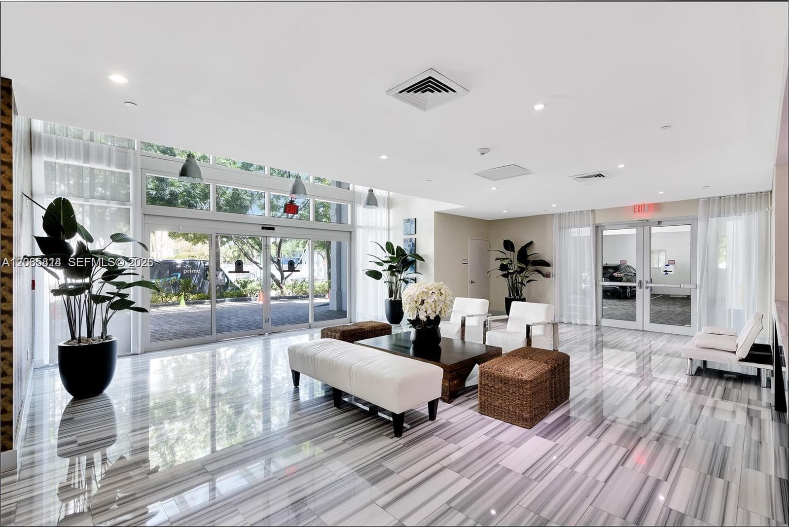 3030 NE 188th St # 603, Aventura FL 33180