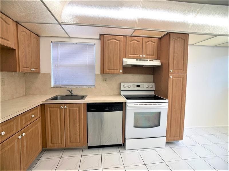 8360 Sands Point Boulevard # G210, Tamarac FL 33321 photo 3