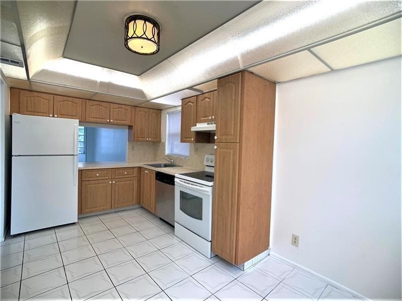 8360 Sands Point Boulevard # G210, Tamarac FL 33321 photo 4