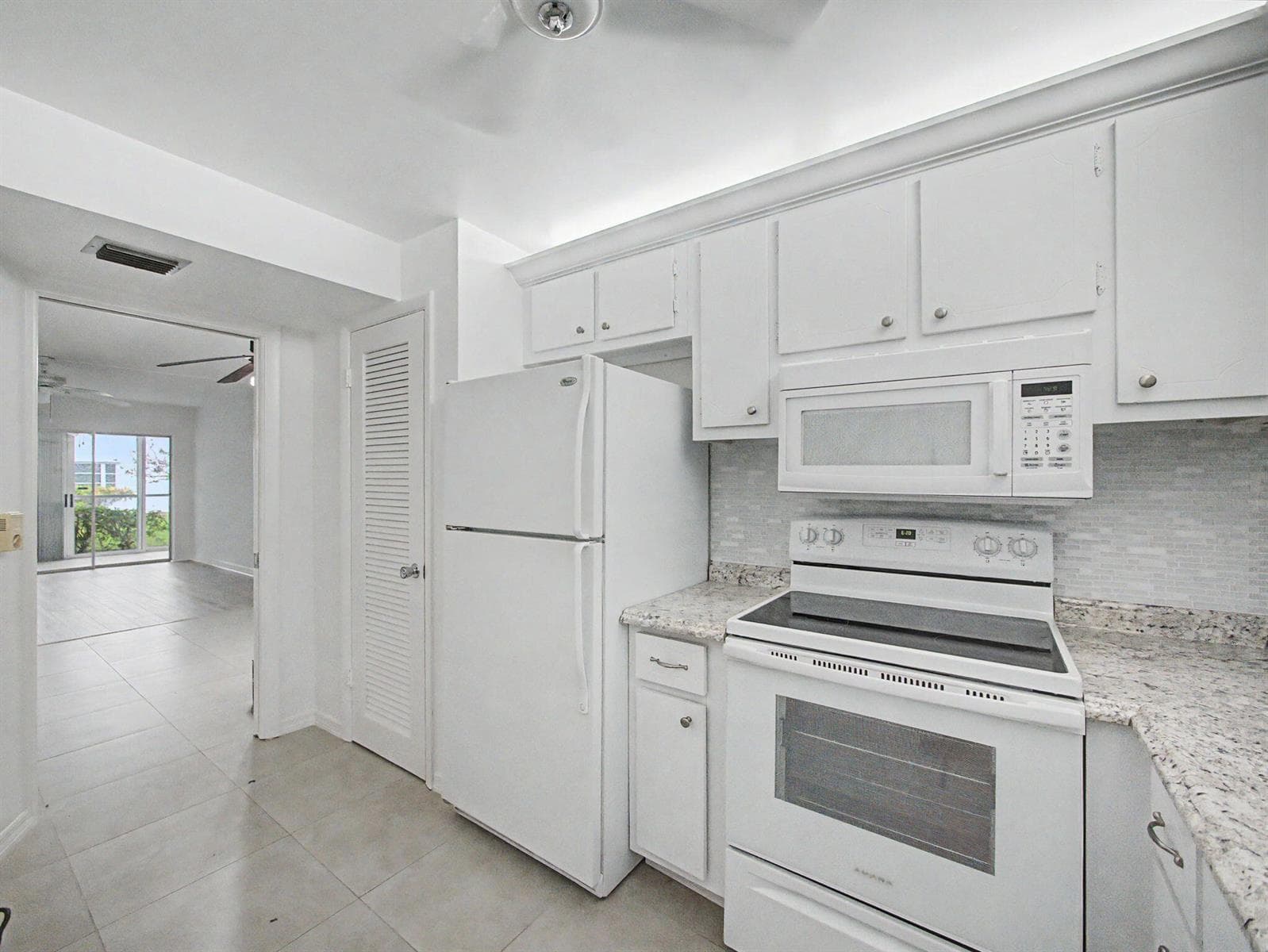 3 Westwood Avenue # 101E, Tequesta FL 33469 photo 4