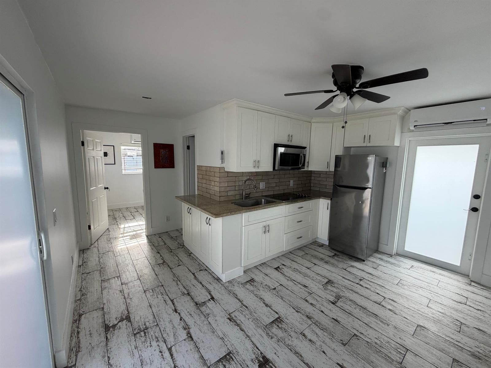 3837 NE 17TH Avenue, Pompano Beach FL 33064 photo 5