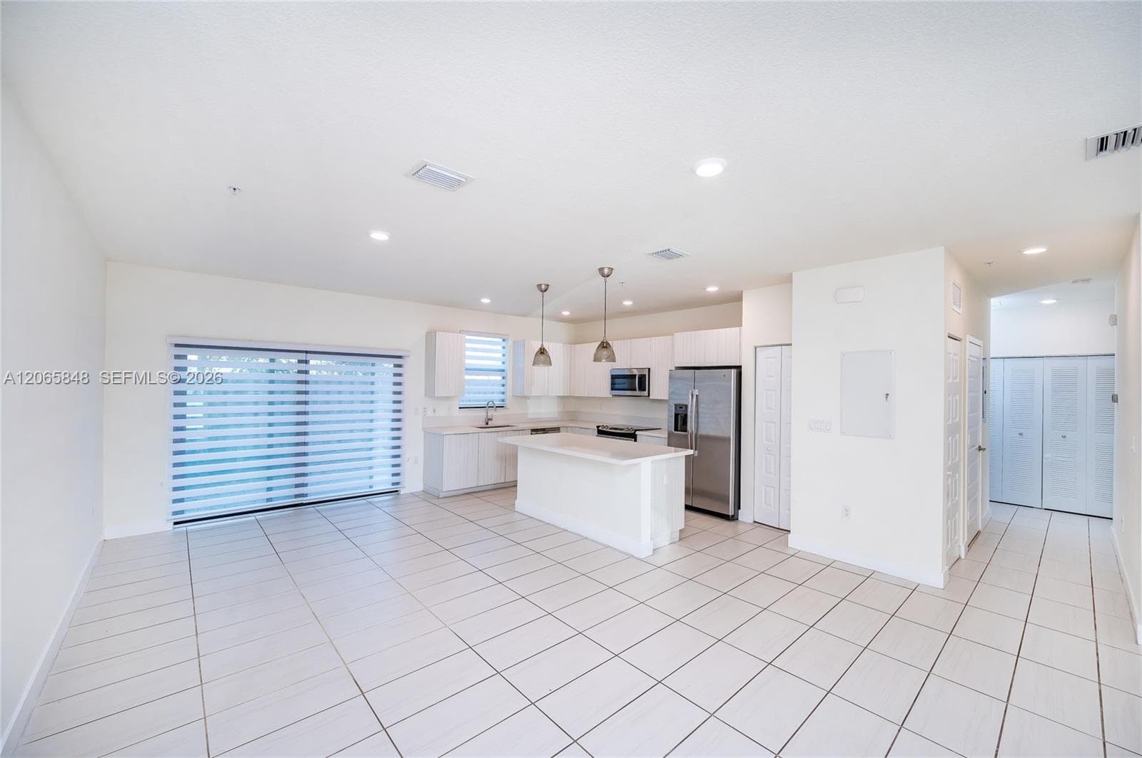 10461 NW 82nd St # 10, Doral FL 33178 photo 3