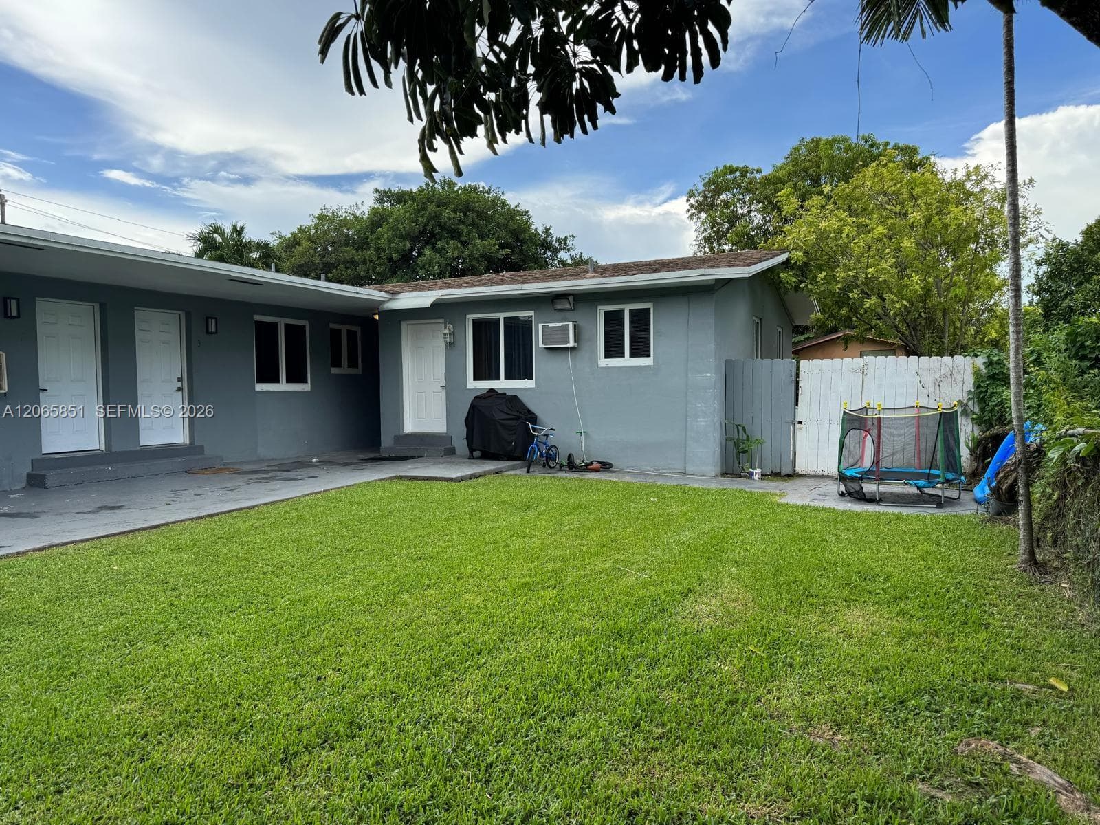 1864 NW 28th St # 3, Miami FL 33142 photo 5