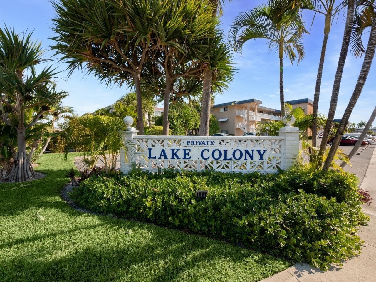 111 Doolen Court # 110, North Palm Beach FL 33408 photo 3