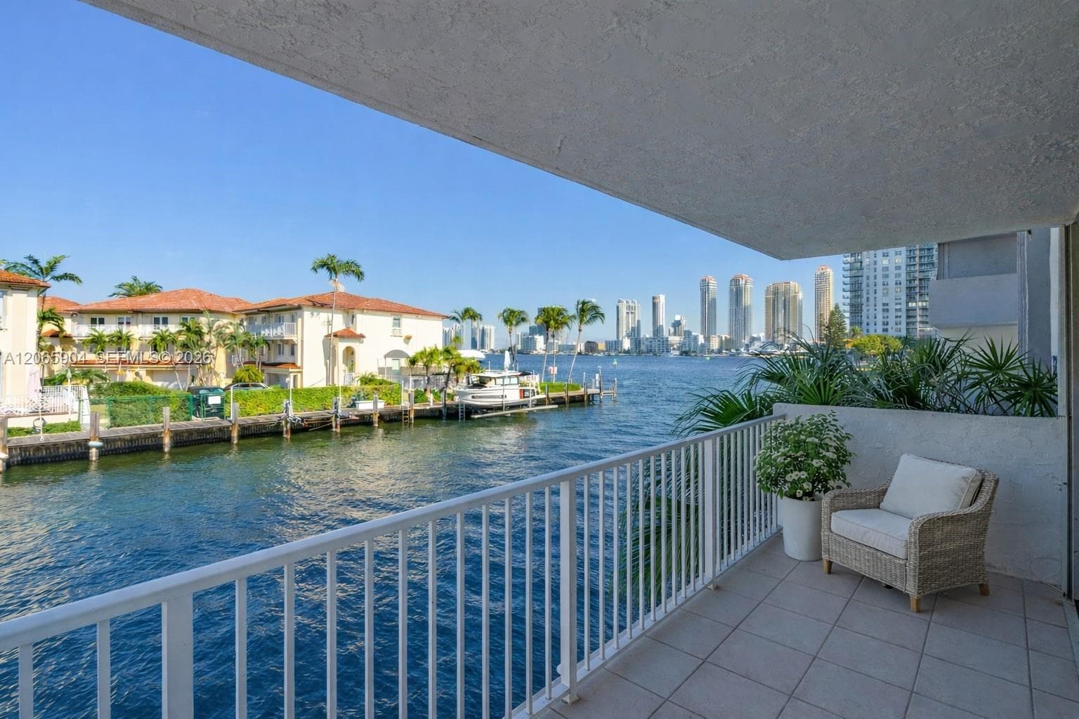 4000 NE 170th St # 200, North Miami Beach FL 33160 photo 4