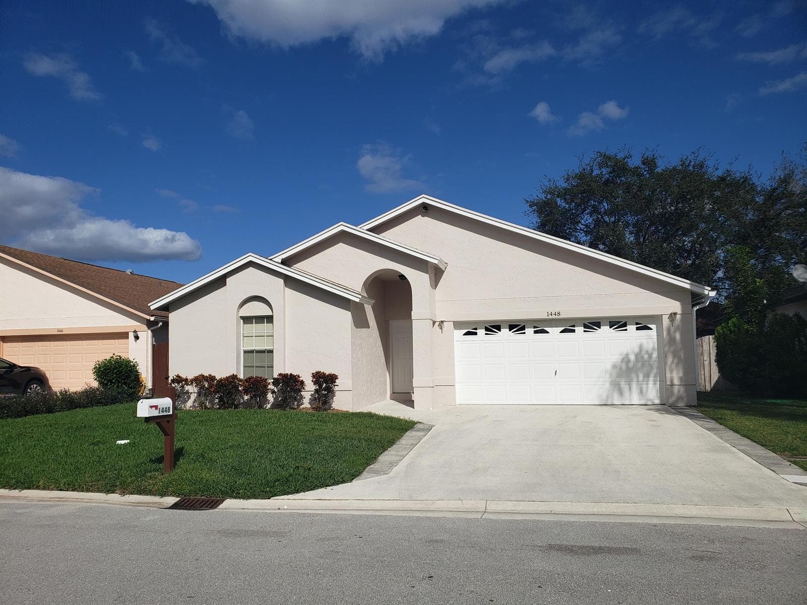 1448 Waterway Cove Drive, Wellington FL 33414 photo 2