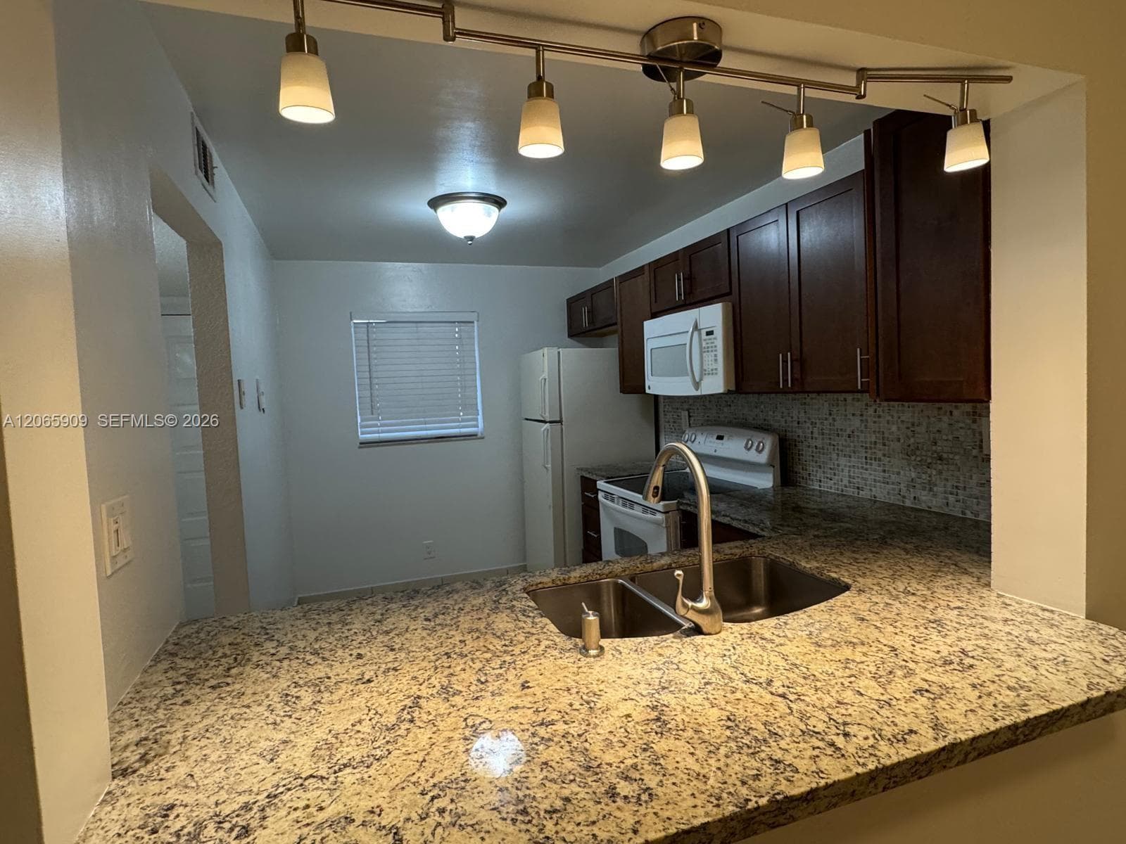 3022 Coral Springs Dr # 104-3, Coral Springs FL 33065 photo 3