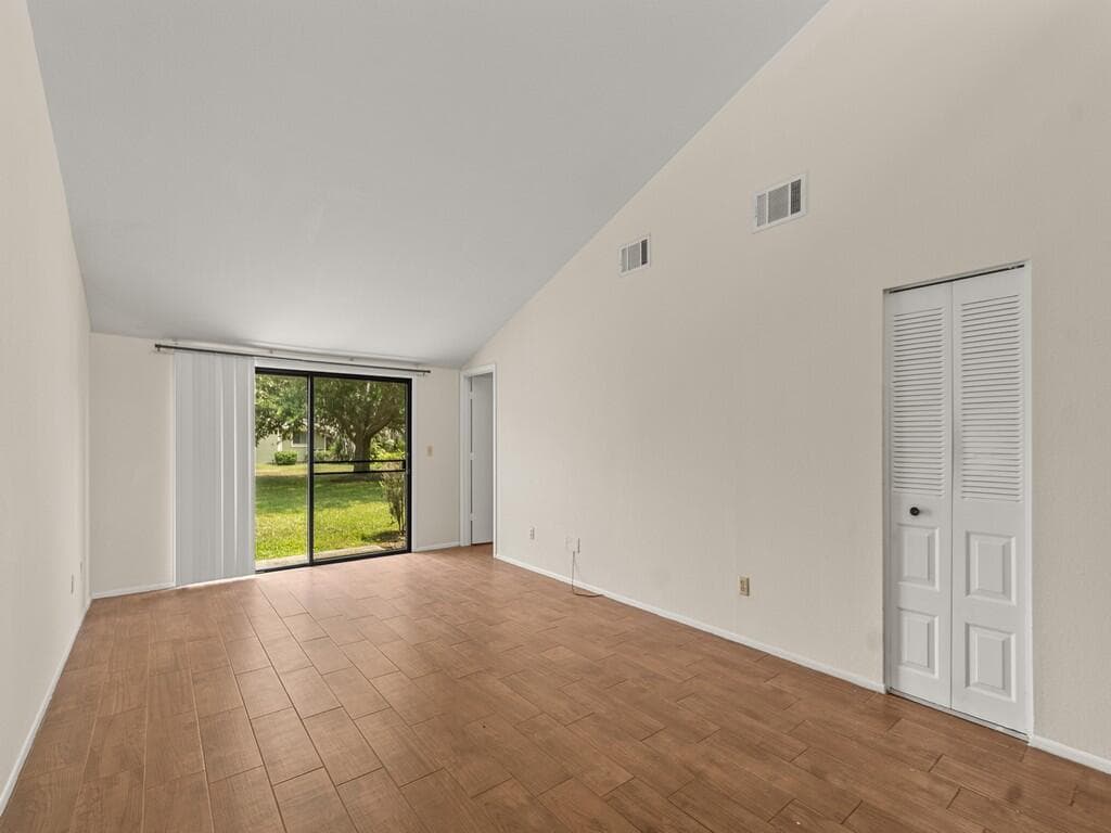 1494 SE Colchester Circle, Port St. Lucie FL 34952 photo 3