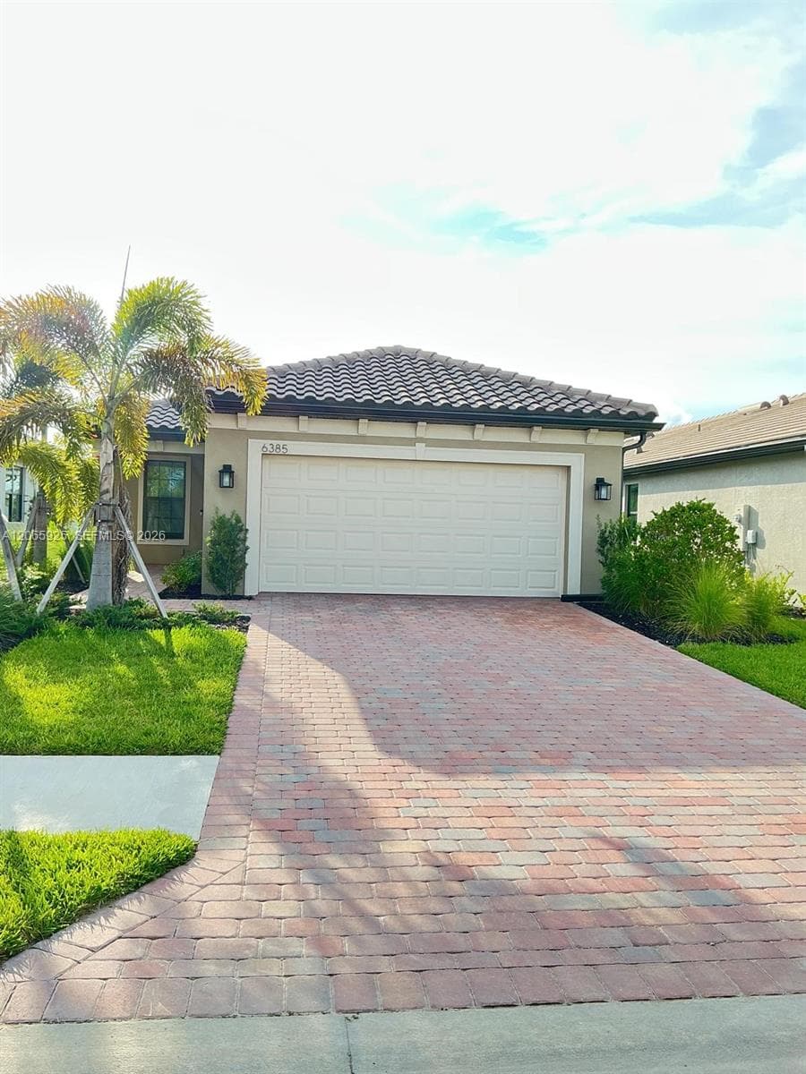 6385 Honor Way, Ave Maria FL 34142