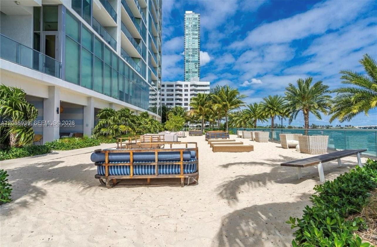 2900 NE 7th Ave # 1606, Miami, FL 33137 photo 4