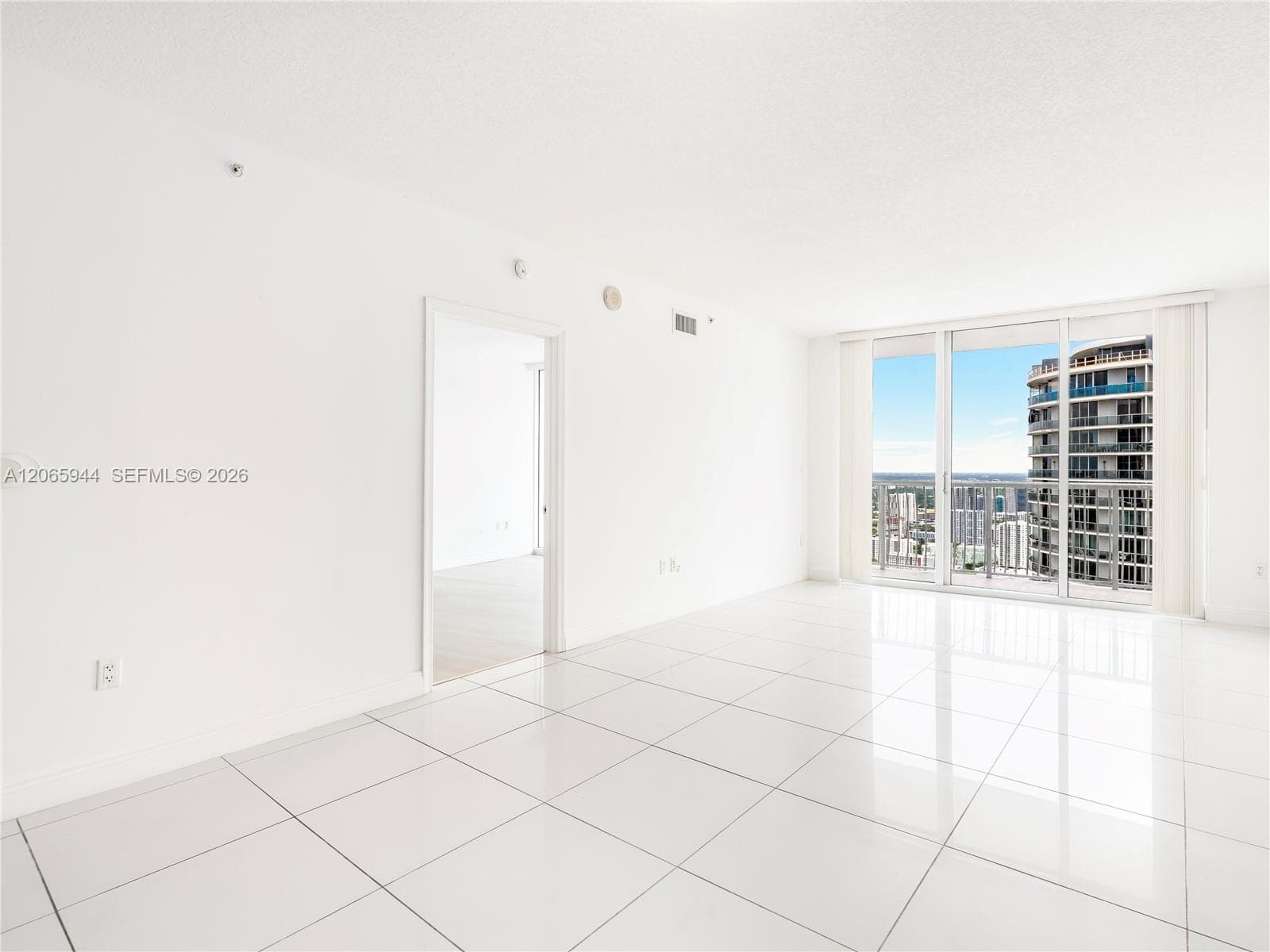 1750 N Bayshore Dr # 5309, Miami FL 33132 photo 3