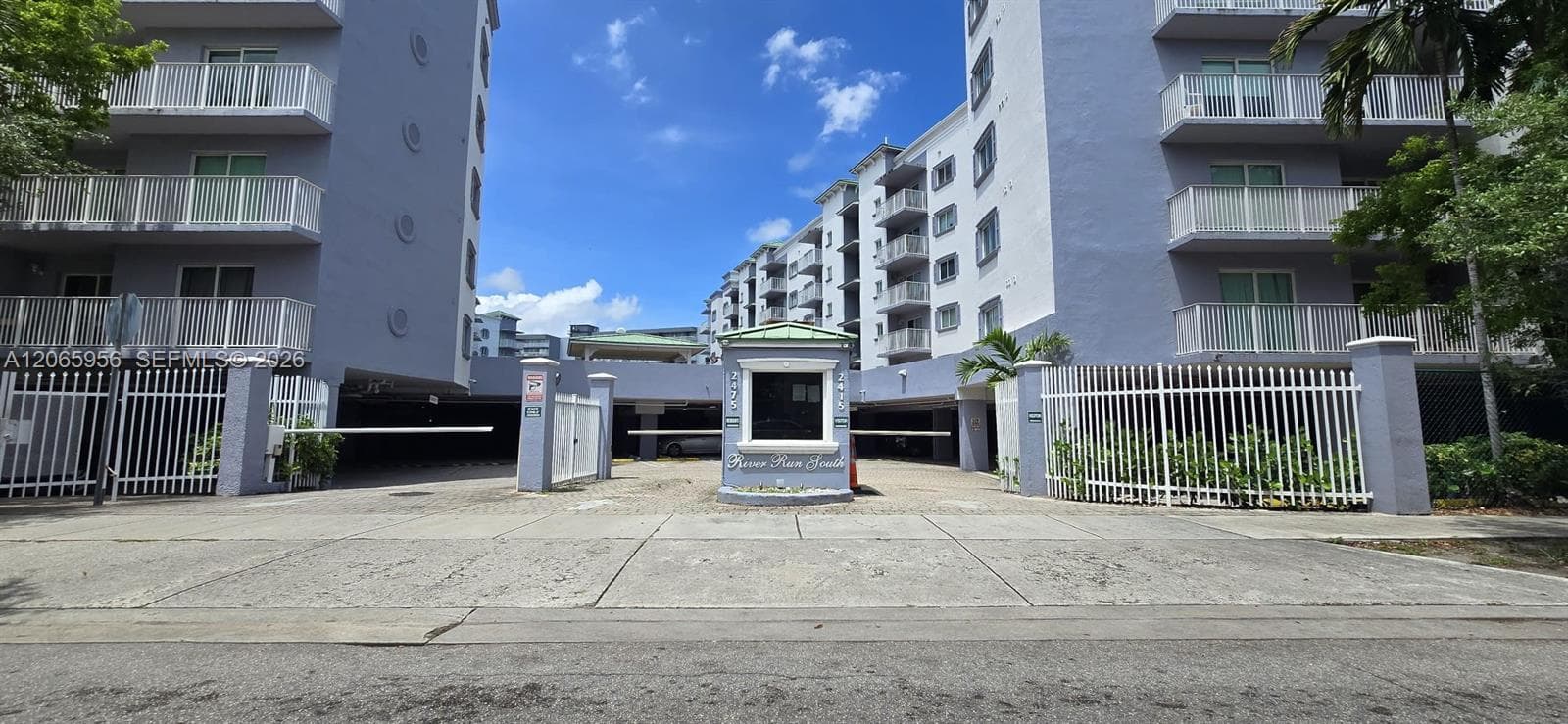 2415 NW 16th St Rd # 315, Miami, FL 33125 photo 5