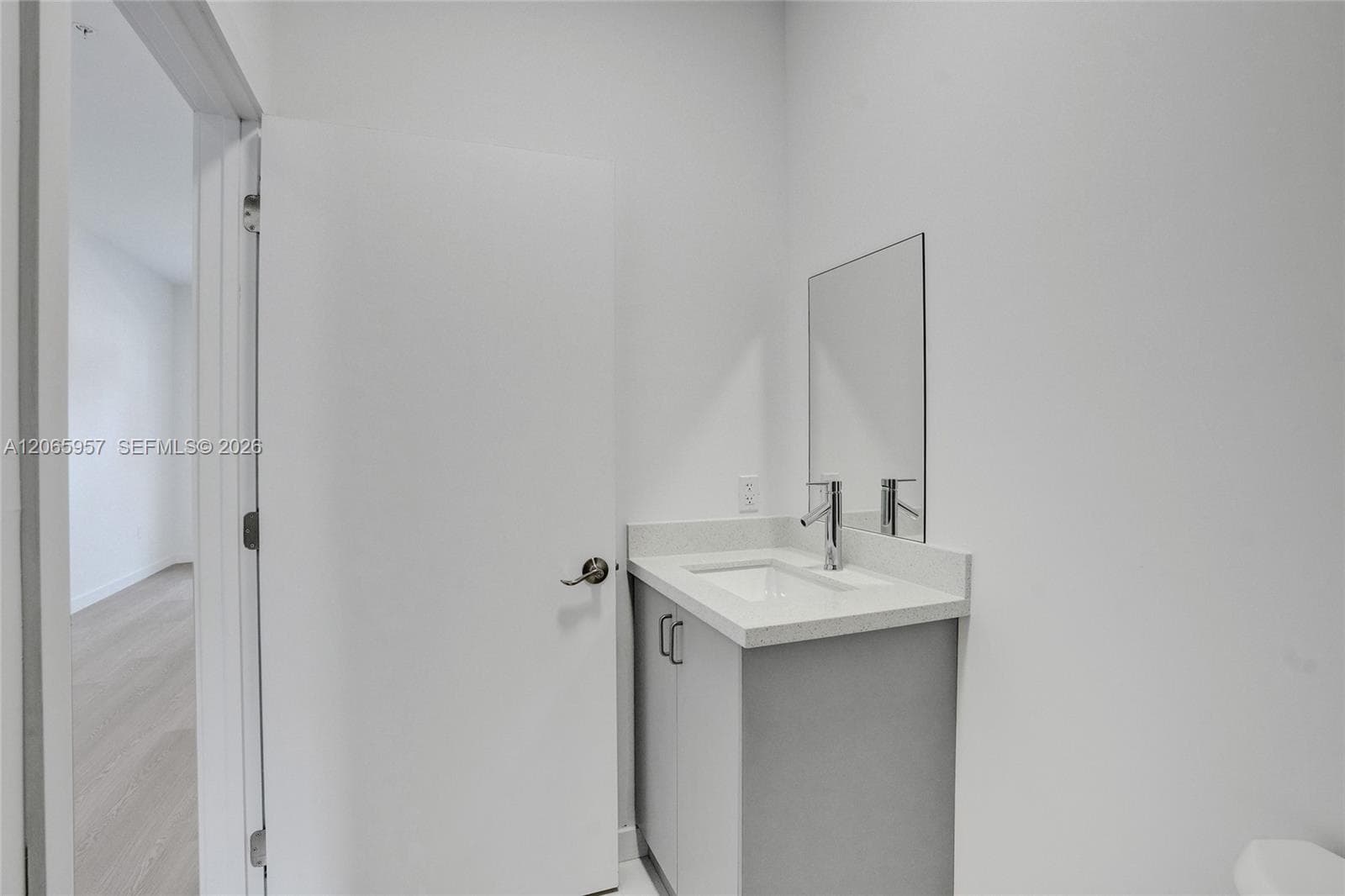 1567 NW 1st St # 6, Miami, FL 33125 photo 5