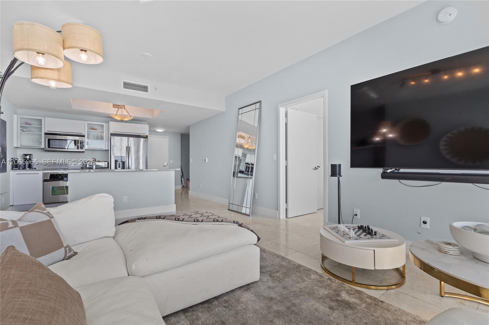 888 Biscayne Blvd # 4203, Miami FL 33132 photo 4