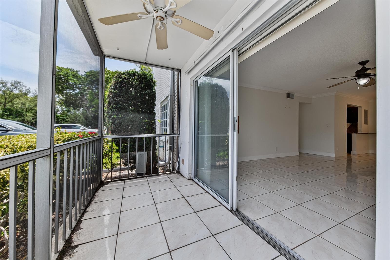6447 BAY CLUB Drive # 1, Fort Lauderdale, FL 33308 photo 4