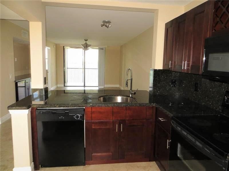 110 Lake Emerald Drive # 409, Oakland Park FL 33309 photo 2