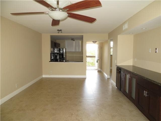 110 Lake Emerald Drive # 409, Oakland Park FL 33309 photo 4