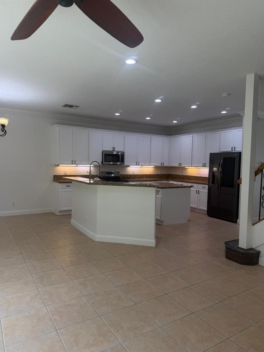 307 BERENGER Walk, Royal Palm Beach FL 33414 photo 5