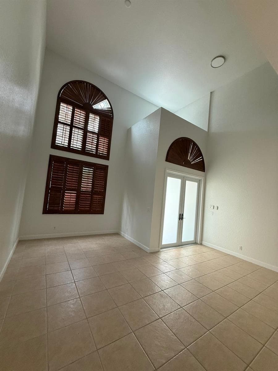 307 BERENGER Walk, Royal Palm Beach FL 33414 photo 4