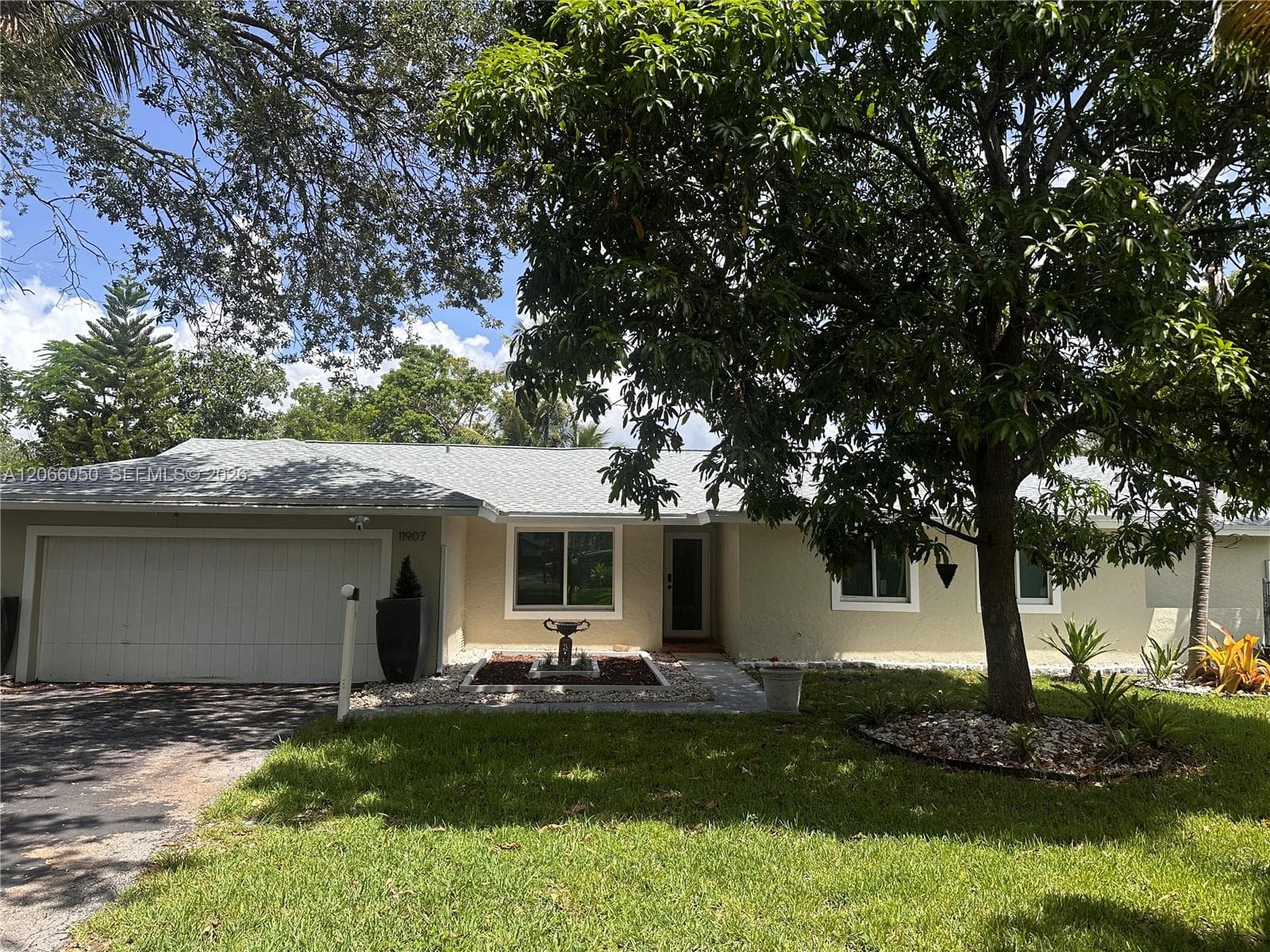 11907 Jennifer Way, Cooper City FL 33026