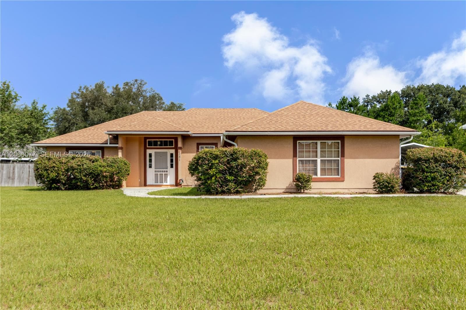 281 Callaway Dr, Lake Placid FL 32024 photo 2