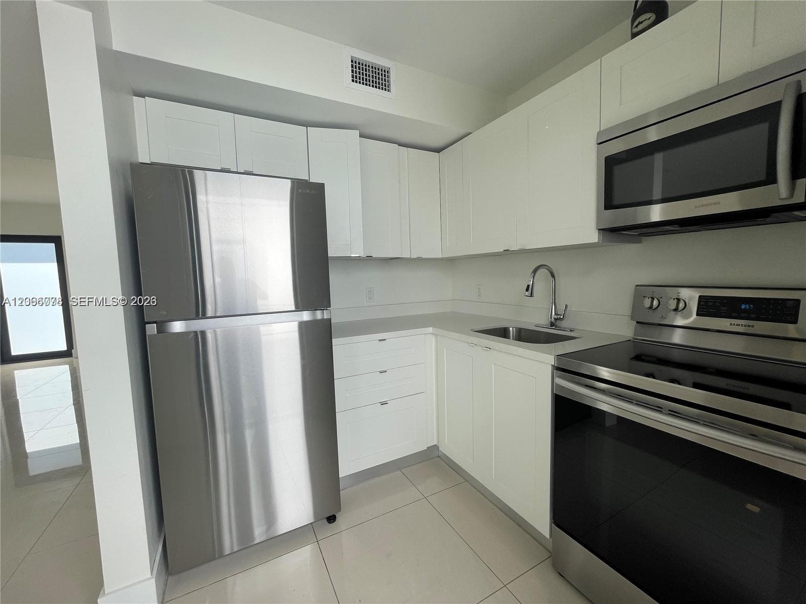 1765 Normandy Dr, Miami Beach FL 33141 photo 4