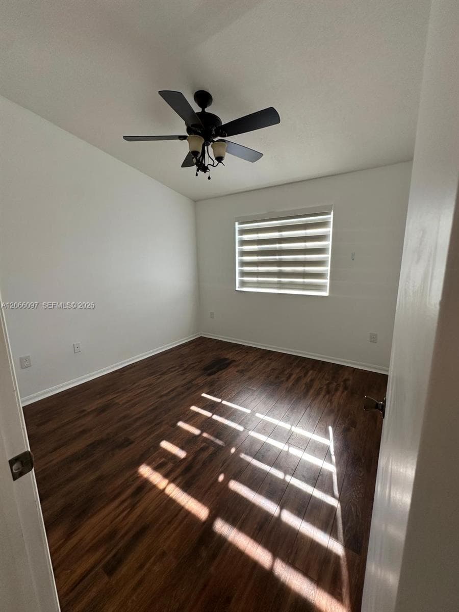 2920 SE 12th Rd # 203-30, Homestead FL 33035 photo 4