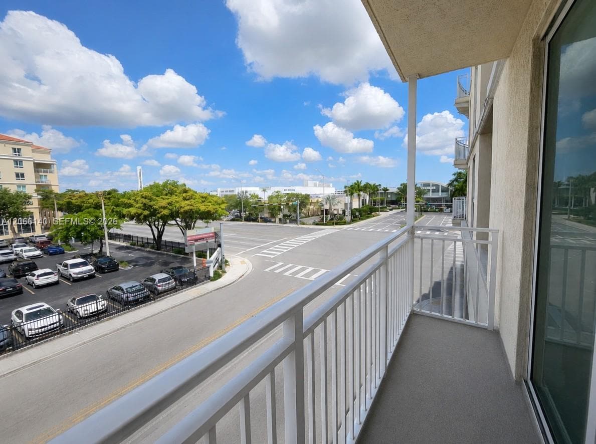 7270 SW 88th St # B202, Miami, FL 33156