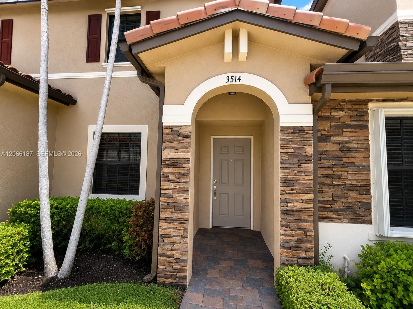 3514 W 88th Ter # 3514, Hialeah FL 33018 photo 2