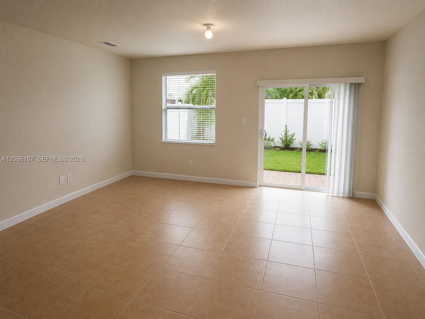 3514 W 88th Ter # 3514, Hialeah FL 33018 photo 3